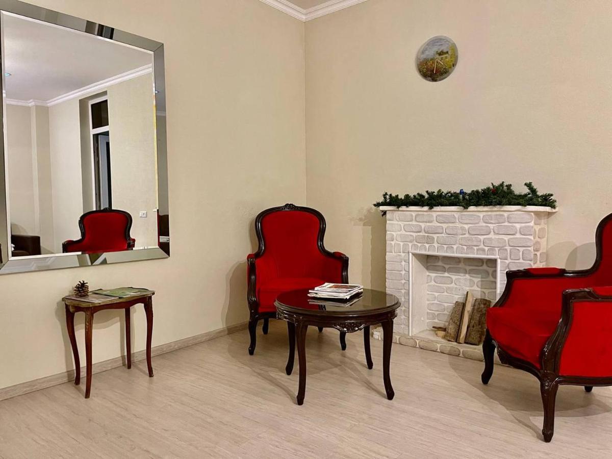 Merien Hotel Yerevan Exterior foto